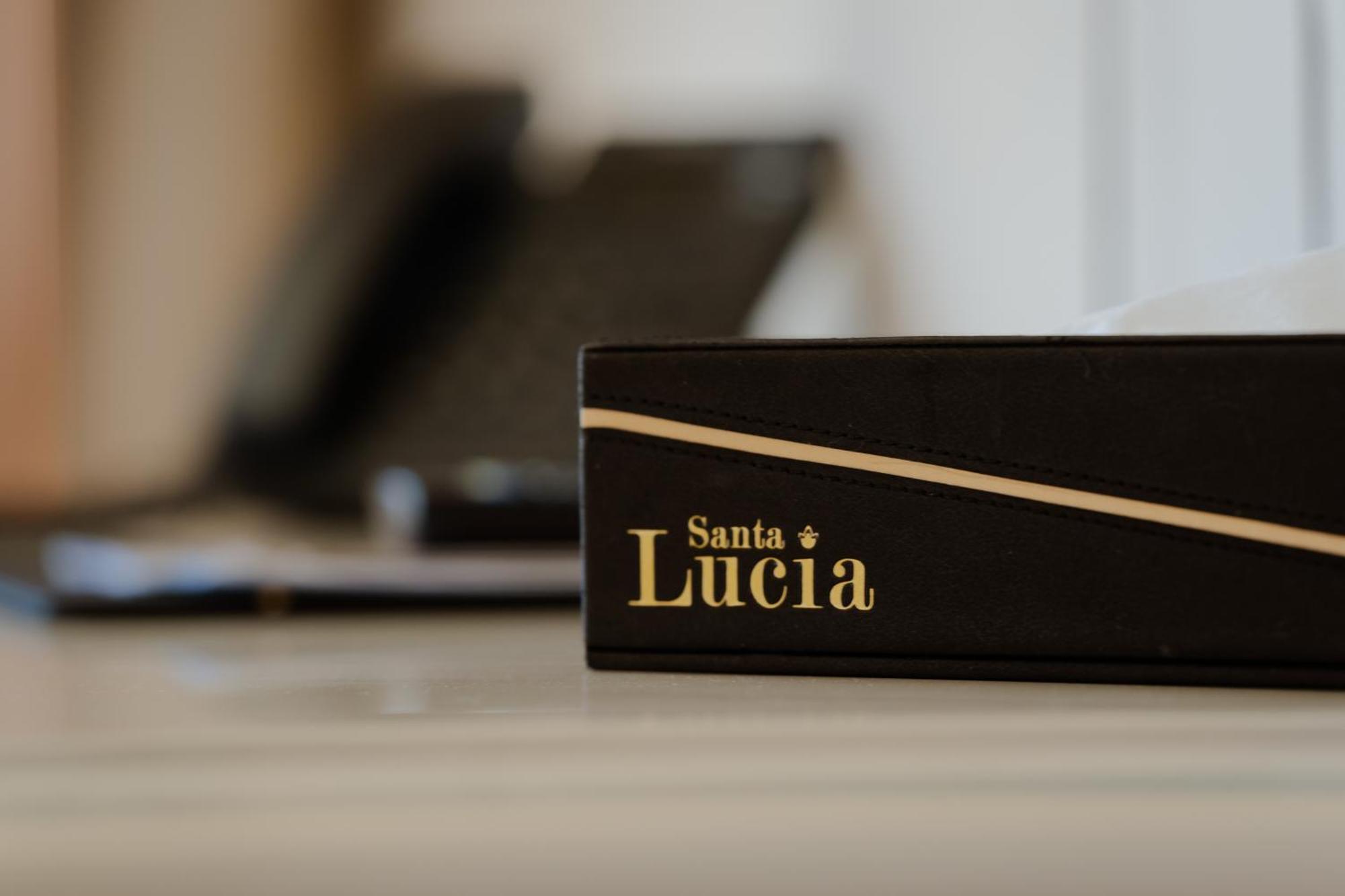 Santa Lucia Boutique