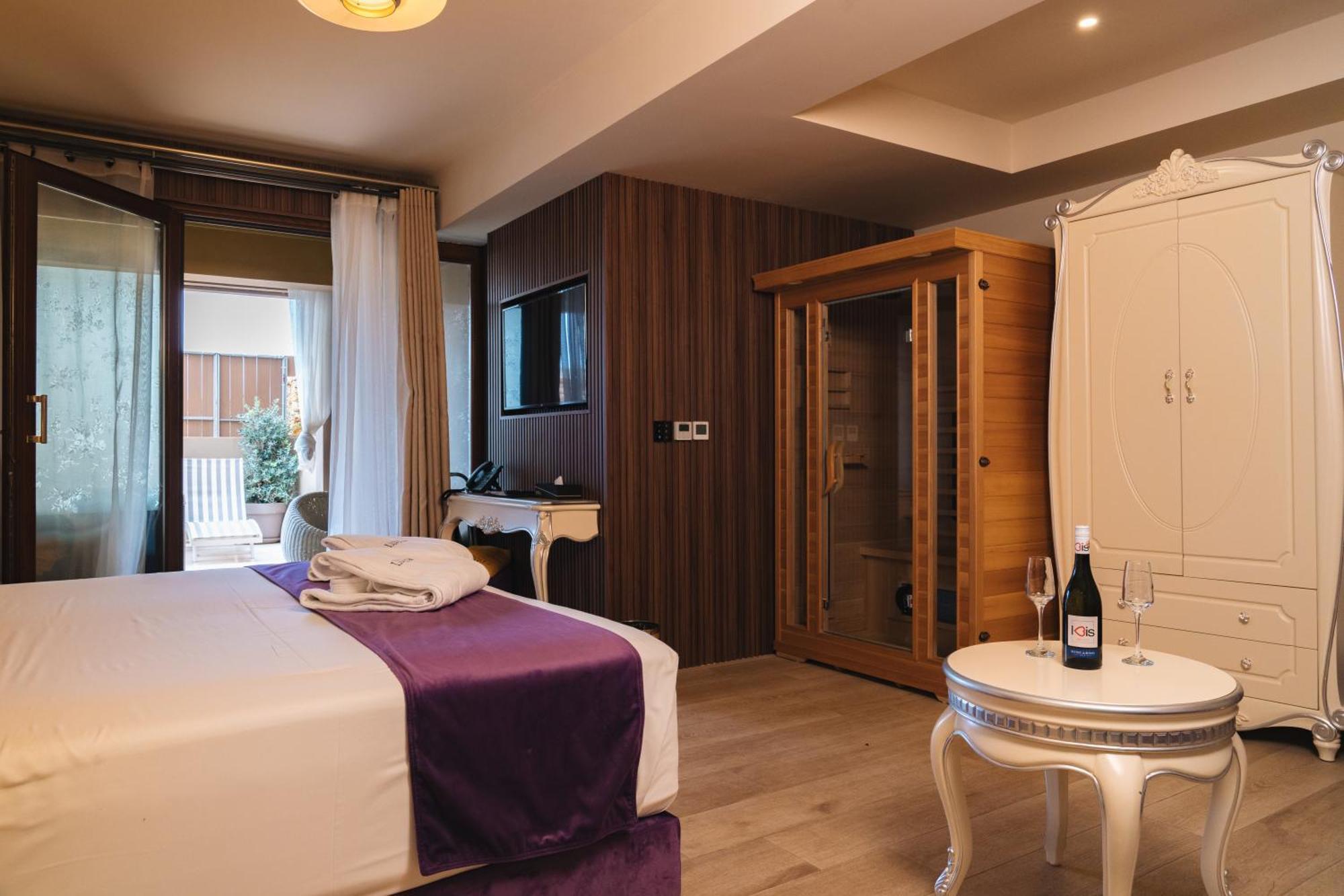 Santa Lucia Boutique 4*